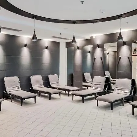 公寓 Hanza Tower Platinium Terrace Sauna Jacuzzi Pool & *